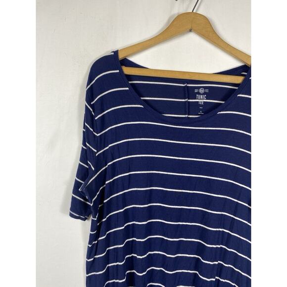 So Perfectly Soft Tee Tunic Top Shirt Size XL Blue White Stripe Nautical Beachy - Picture 2 of 7